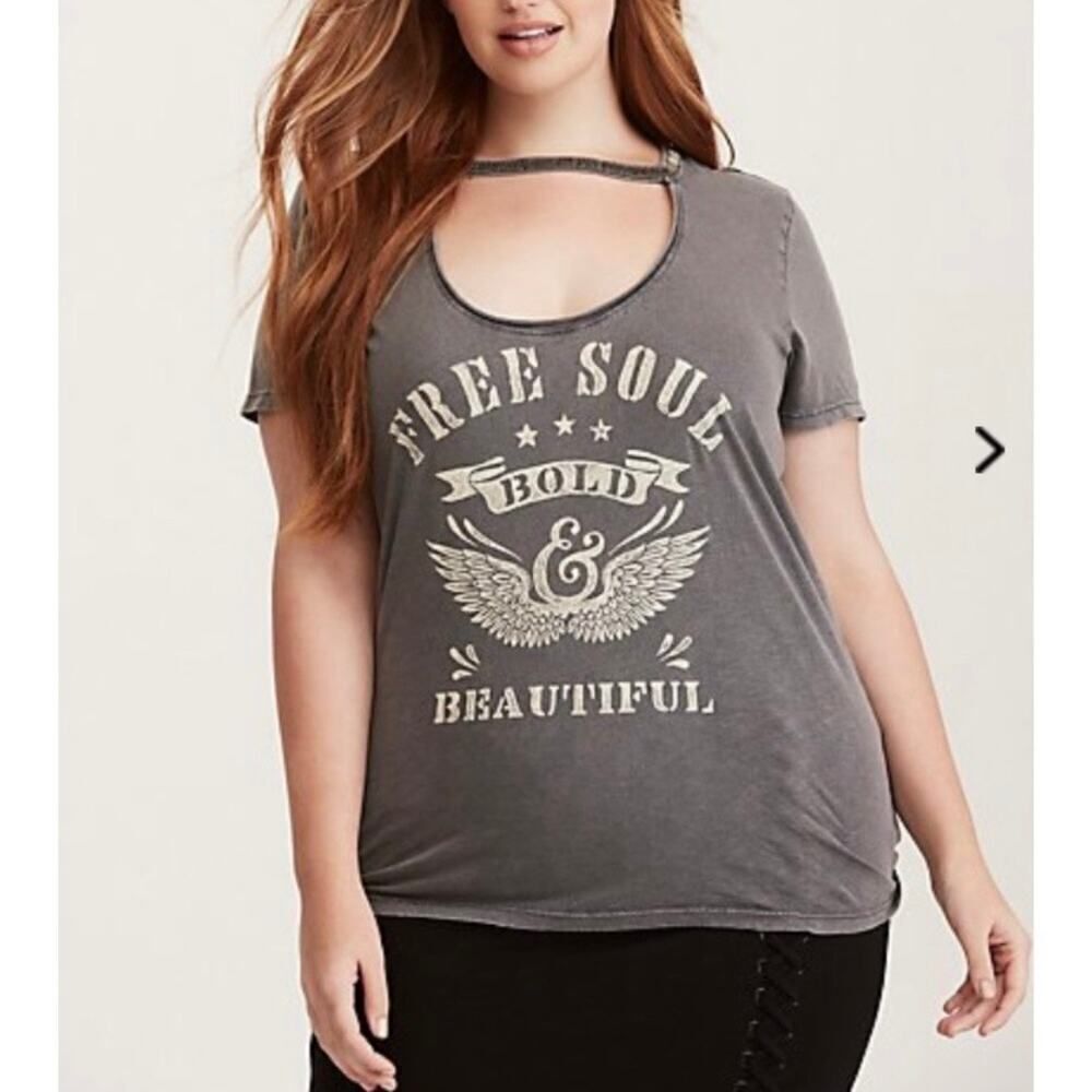 Torrid‎ Gray Embellished Cut Out Graphic Tee Size 3